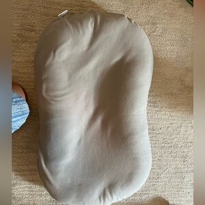 Snuggle Me organic infant lounger